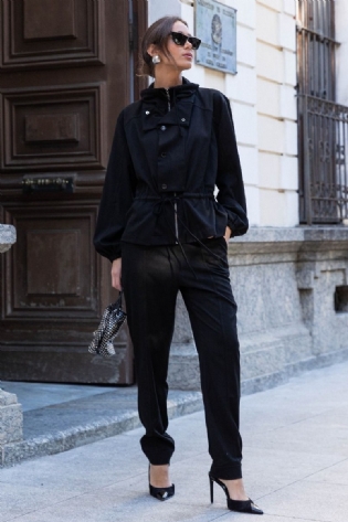 CONJUNTO JAQUETA E CALÇA ANNE FERNANDES