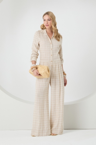 MACACÃO CAMISA XADREZ BEGE ANNE FERNANDES