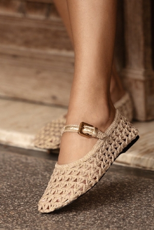 SAPATILHA LAURA PAULA TORRES